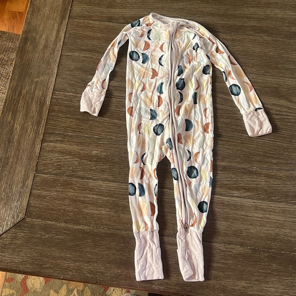 Little Sleepies Luna Neutral zippie